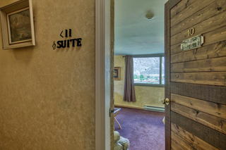 Photo 36: 12 rooms motel for sale BC: Business with Property for sale