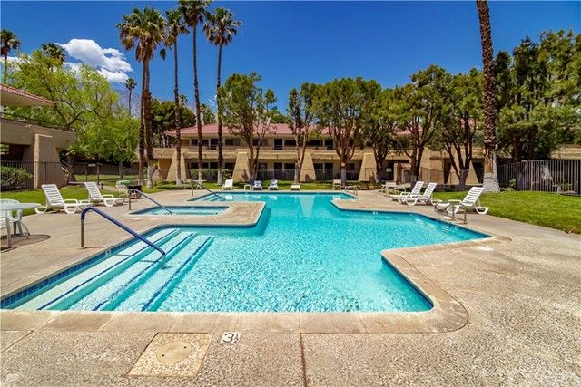 Main Photo: Condo for sale : 1 bedrooms : 701 N Los Felices Circle #213 in Palm Springs