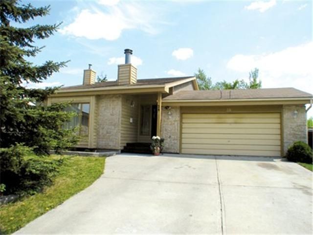 Main Photo: 28 Evesham Key in Winnipeg: Charleswood Residential for sale (South Winnipeg)  : MLS®# 1015854