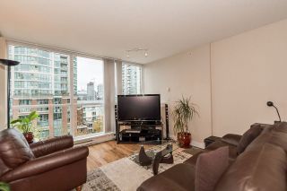 Photo 10: 706 189 NATIONAL AVENUE in Vancouver: Mount Pleasant VE Condo for sale (Vancouver East)  : MLS®# R2119151