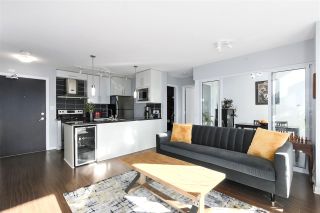 Photo 4: 603 633 ABBOTT Street in Vancouver: Downtown VW Condo for sale in "ESPANA" (Vancouver West)  : MLS®# R2443199