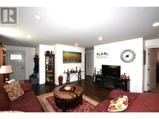 Photo 10: 130 Deer Street in Vernon: House for sale : MLS®# 10308523