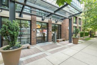 Photo 2: 711 1088 RICHARDS Street in Vancouver: Yaletown Condo for sale in "RICHARDS LIVING" (Vancouver West)  : MLS®# R2707514
