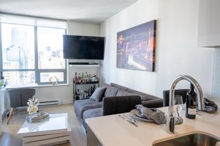 Photo 8: 2403 1308 HORNBY Street in Vancouver: Downtown VW Condo for sale (Vancouver West)  : MLS®# R2675916