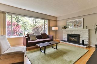 Photo 3: 249 E 46 Avenue in Vancouver: Main House for sale (Vancouver East)  : MLS®# R2061500
