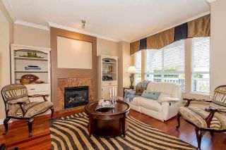 Photo 3: 41 5999 ANDREWS Road in Richmond: Steveston South Townhouse for sale in "RIVERWIND" : MLS®# R2077497