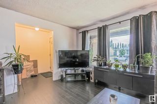 Photo 4: 10917 173A Avenue in Edmonton: Zone 27 House Half Duplex for sale : MLS®# E4360155