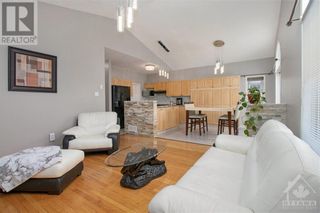 Photo 18: 102 STONEWAY DRIVE in Ottawa: House for sale : MLS®# 1385122
