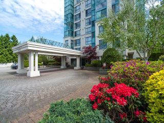 Photo 2: 507 2988 ALDER Street in Vancouver: Fairview VW Condo for sale (Vancouver West)  : MLS®# R2266140