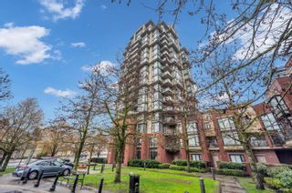 Main Photo: 1002 11 E ROYAL Avenue in New Westminster: Fraserview NW Condo for sale in "The Residence of VICTORIA HILL" : MLS®# R2777083