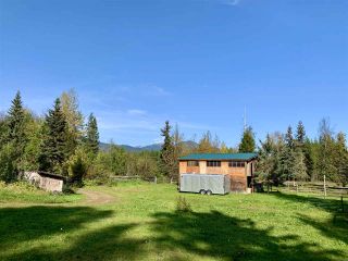 Photo 25: 23552 RIDGE Road in Smithers: Smithers - Rural House for sale (Smithers And Area (Zone 54))  : MLS®# R2498537