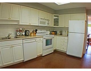 Photo 6: 1543 CHADWICK AV in Port Coquitlam: House for sale : MLS®# V857142