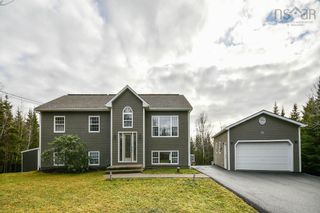 Photo 1: 24 Sunset Court in Hatchet Lake: 40-Timberlea, Prospect, St. Marg Residential for sale (Halifax-Dartmouth)  : MLS®# 202400784