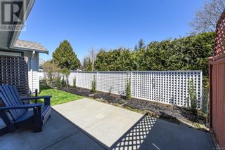 Photo 10: 8 1755 Willemar Ave in Courtenay: House for sale : MLS®# 930316