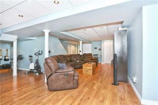 Photo 8: 121 Harkness Drive in Whitby: Rolling Acres House (2-Storey) for sale : MLS®# E3511050