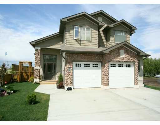 Main Photo: : Carstairs Residential Detached Single Family for sale : MLS®# C3211420