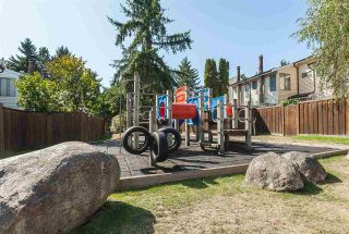 Photo 19: 69 9368 128 Street in Surrey: Queen Mary Park Surrey Townhouse for sale in "Surrey Meadows" : MLS®# R2398417