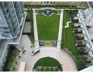 Photo 1: 2002 928 BEATTY Street in Vancouver: Downtown VW Condo for sale in "THE MAX I" (Vancouver West)  : MLS®# V669854
