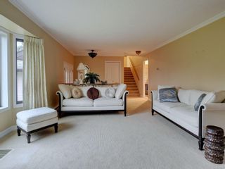 Photo 5: 1931 Meadowbank Rd in Central Saanich: CS Keating House for sale : MLS®# 892018
