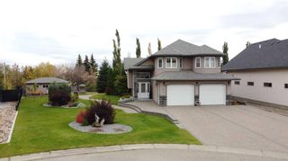 Photo 1: 11207 110 Ave. close in Fairview: A-0107 Detached for sale : MLS®# A2083157
