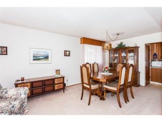 Photo 6: 116 BENNETT Crescent NW in Calgary: Brentwood_Calg House for sale : MLS®# C4021551