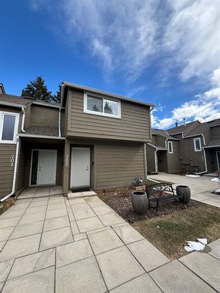 Main Photo: 702 829 Coach Bluff Crescent SW in Calgary: Coach Hill Row/Townhouse for sale : MLS®# A2122532