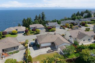 Photo 5: 5023 Vista View Cres in Nanaimo: Na North Nanaimo House for sale : MLS®# 906925