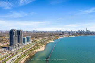 Photo 1: 3712 1928 Lakeshore Boulevard W in Toronto: South Parkdale Condo for sale (Toronto W01)  : MLS®# W8276068