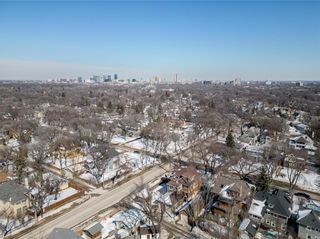 Photo 46: 296 Waverley Street in Winnipeg: House for sale : MLS®# 202311593