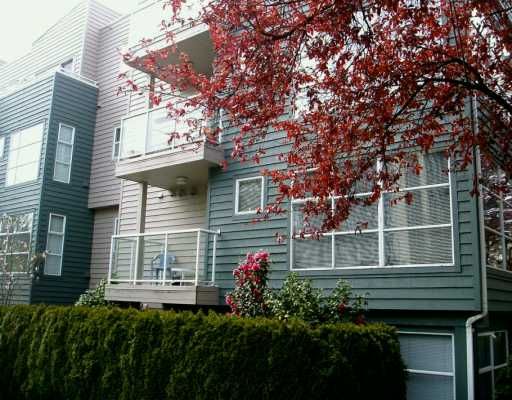 Photo 1: Photos: 201 2815 YEW ST in Vancouver: Kitsilano Condo for sale (Vancouver West)  : MLS®# V586300