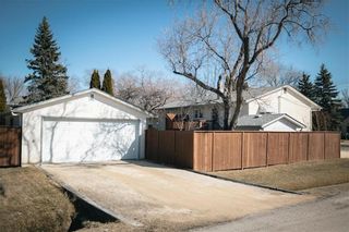 Photo 3: 646 Berkley Street in Winnipeg: Charleswood Residential for sale (1G)  : MLS®# 202105953