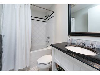 Photo 8: 303 170 W 1ST Street in North Vancouver: Lower Lonsdale Condo for sale in "ONE PARKLANE" : MLS®# V1117348
