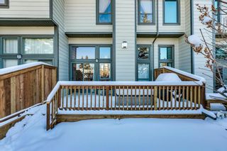 Photo 35: 39 185 Woodridge Drive SW in Calgary: Woodlands Row/Townhouse for sale : MLS®# A1069309