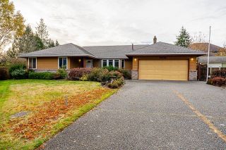 Photo 1: 18858 62 Avenue in Surrey: Cloverdale BC House for sale in "FALCON RIDGE" (Cloverdale)  : MLS®# R2739782