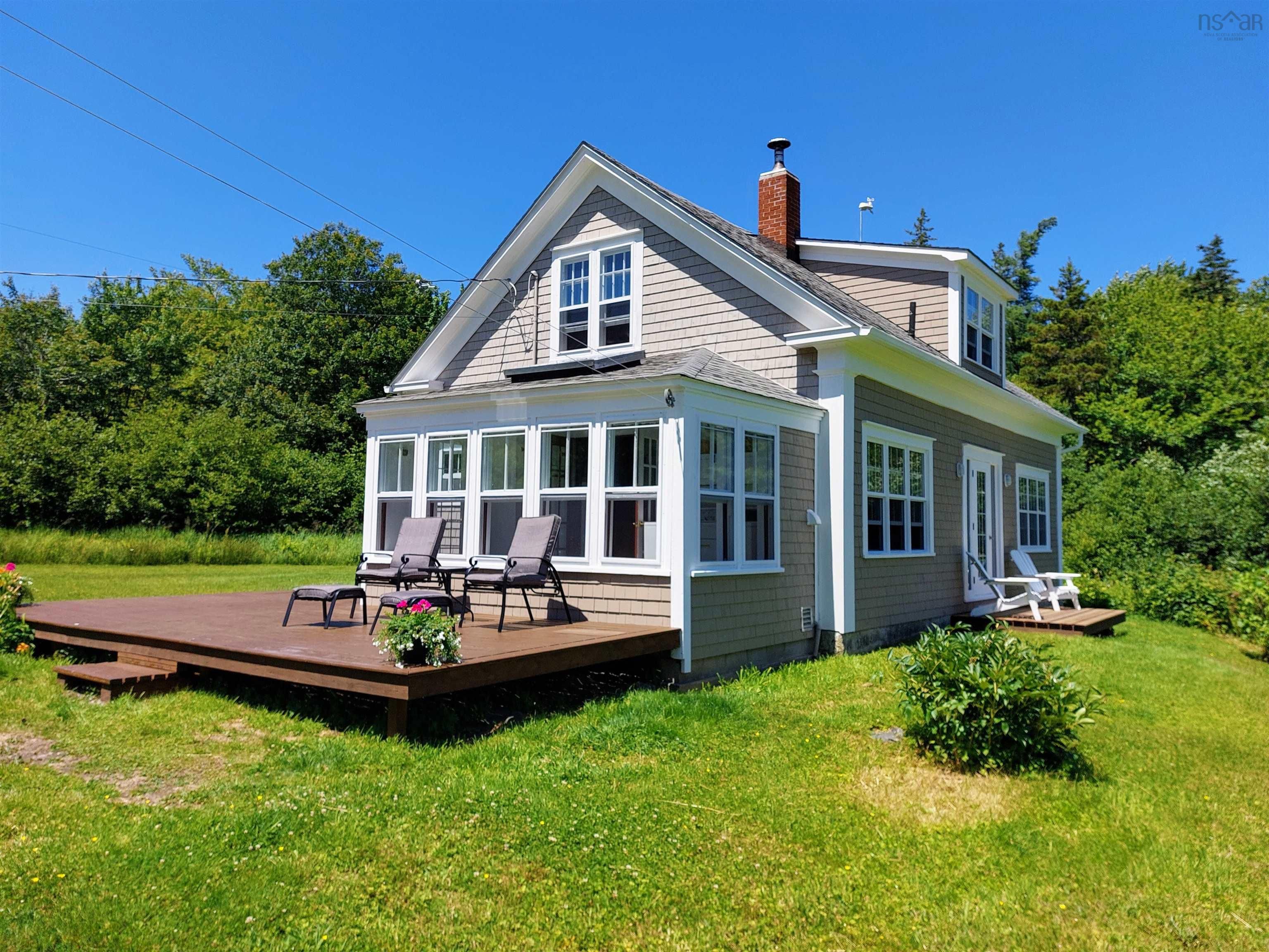 Main Photo: 4778 Sandy Point Road in Jordan Ferry: 407-Shelburne County Residential for sale (South Shore)  : MLS®# 202217003
