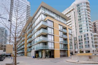 Photo 1: 409 21 Scollard Street in Toronto: Annex Condo for lease (Toronto C02)  : MLS®# C5457683