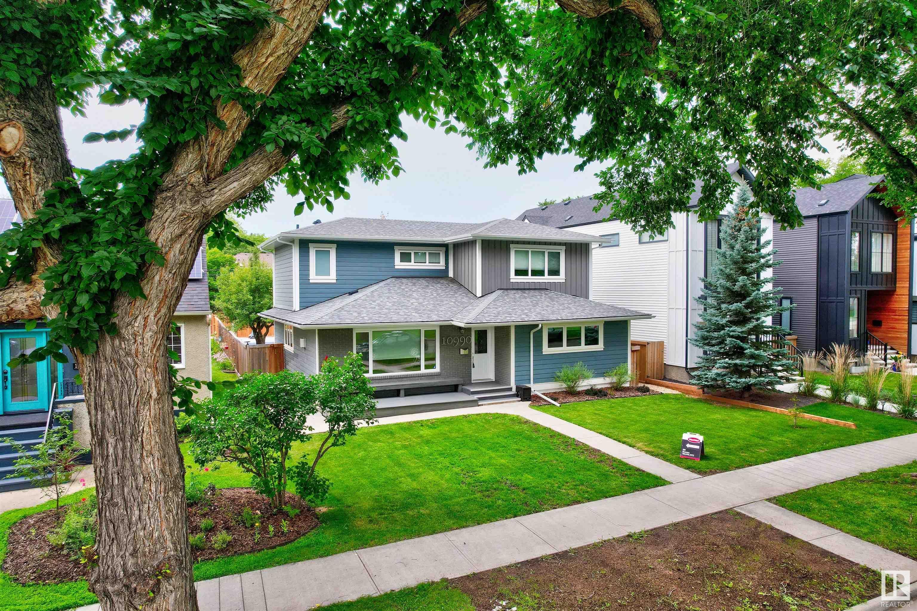 Main Photo: 10990 128 Street in Edmonton: Zone 07 House for sale : MLS®# E4352542