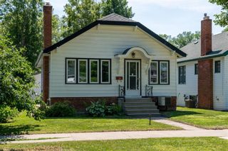 Photo 27: 74 Harbison Avenue in Winnipeg: Glenelm Residential for sale (3C)  : MLS®# 202218019
