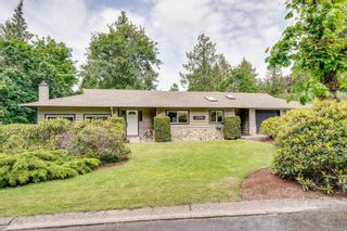 Photo 1: 1044 Pearl Cres in Central Saanich: CS Brentwood Bay House for sale : MLS®# 904877
