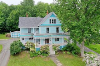 Photo 2: 794 Main Street in Mahone Bay: 405-Lunenburg County Residential for sale (South Shore)  : MLS®# 202215806