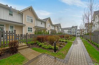 Photo 34: 703 11295 PAZARENA Place in Maple Ridge: East Central Townhouse for sale in "Provenance" : MLS®# R2667487