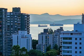 Photo 17: 1406 1003 PACIFIC Street in Vancouver: West End VW Condo for sale in "SEASTAR" (Vancouver West)  : MLS®# R2608509