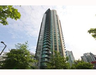 Photo 1: 2308 501 PACIFIC Street in Vancouver: Downtown VW Condo for sale (Vancouver West)  : MLS®# V810205