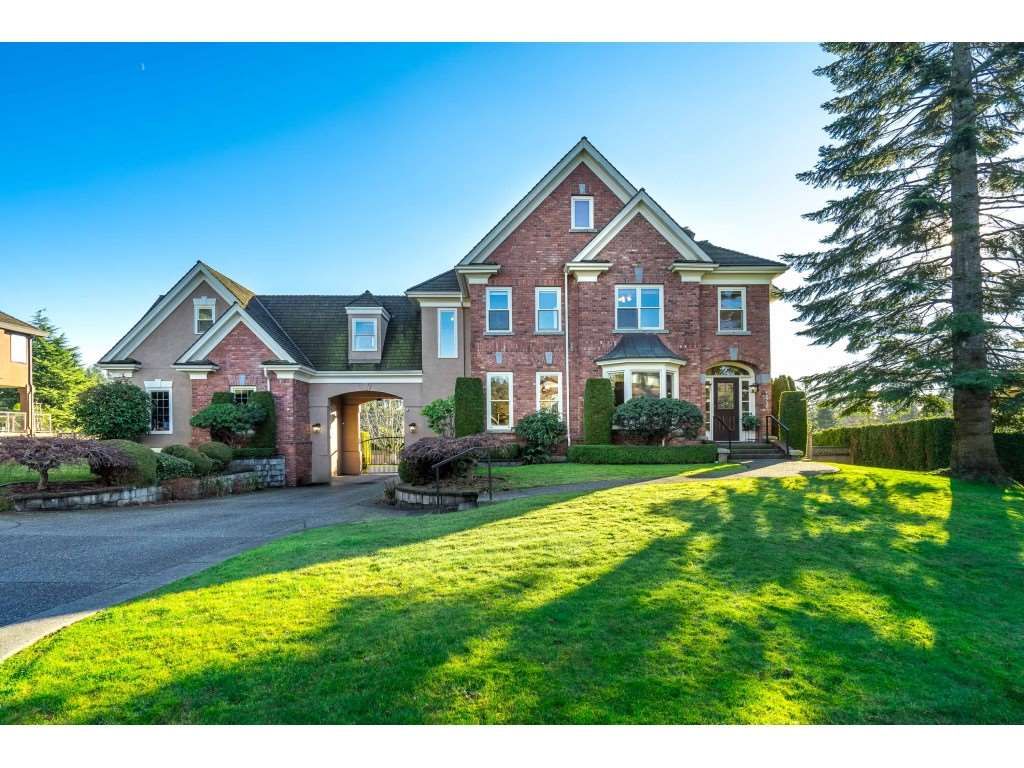 Main Photo: 12236 56 Avenue in Surrey: Panorama Ridge House for sale in "Panorama Ridge" : MLS®# R2530176