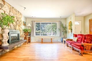 Photo 4: 2252 EDGEMONT Boulevard in North Vancouver: Mosquito Creek House for sale : MLS®# R2727997