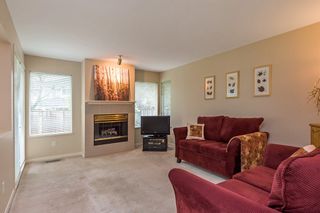 Photo 9: 8565 215 Street in Langley: Walnut Grove House for sale in "Forest Hills" : MLS®# R2162410