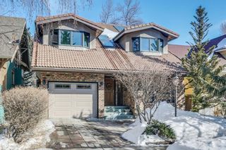 Photo 1: 3030 5 Street SW in Calgary: Rideau Park House for sale : MLS®# C4173181