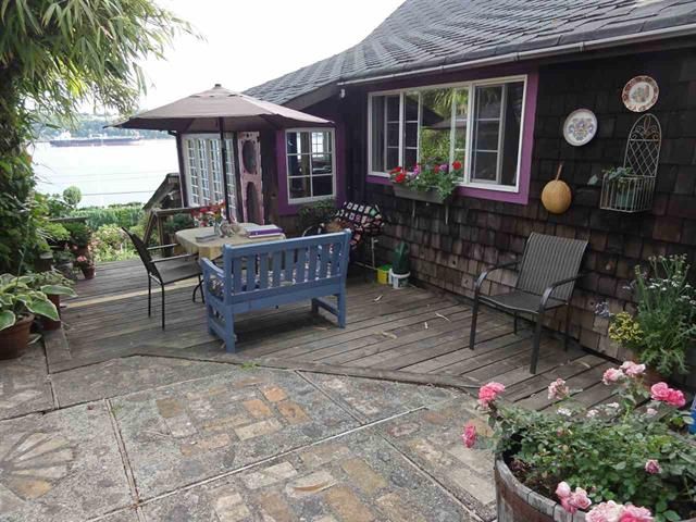 Main Photo: 3920 Dollarton Highway in North Vancouver: Roche Point House for sale : MLS®# R2354221