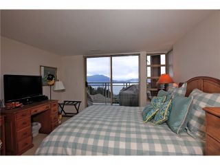 Photo 15: 8683 SEASCAPE Drive in West Vancouver: Howe Sound Townhouse for sale : MLS®# V1042372