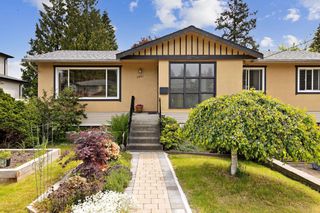 Photo 1: 1601 EASTERN Drive in Port Coquitlam: Mary Hill House for sale : MLS®# R2691479